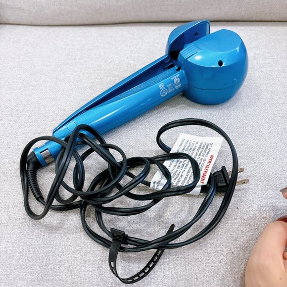 95% NEW BABYLISS AUTOMATIC HAIR CURLER - Picture 4 of 10